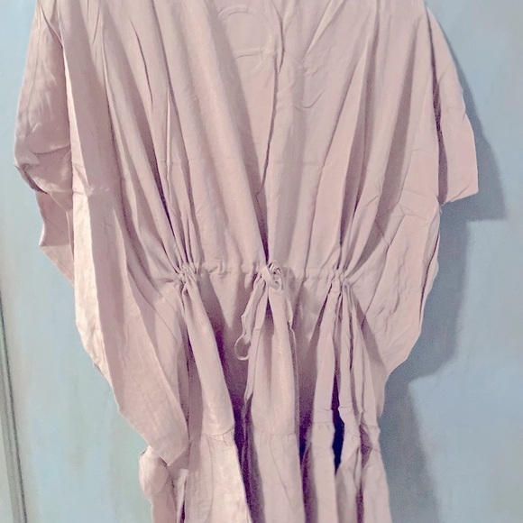 Andree by Unit NWT Lightweight Embroidered boutique boho tunic - Picture 4 of 9